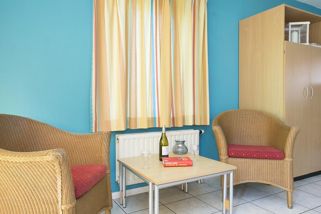 De Soeten Haert Hotel Renesse Room photo